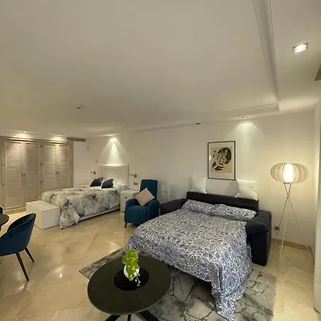 Otel Studio Private Wing Estepona