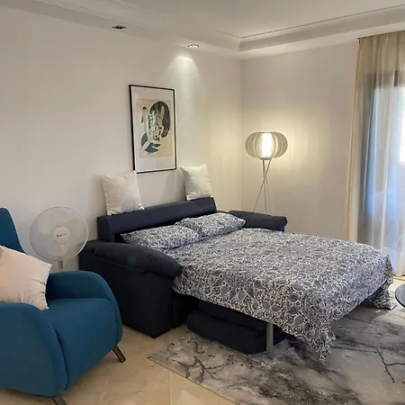 Otel Studio Private Wing Estepona