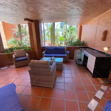 Studio Private Wing Estepona Otel Estepona