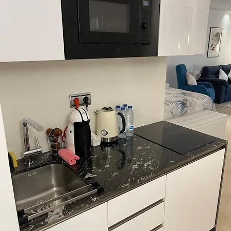 Studio Private Wing Estepona 5* Estepona